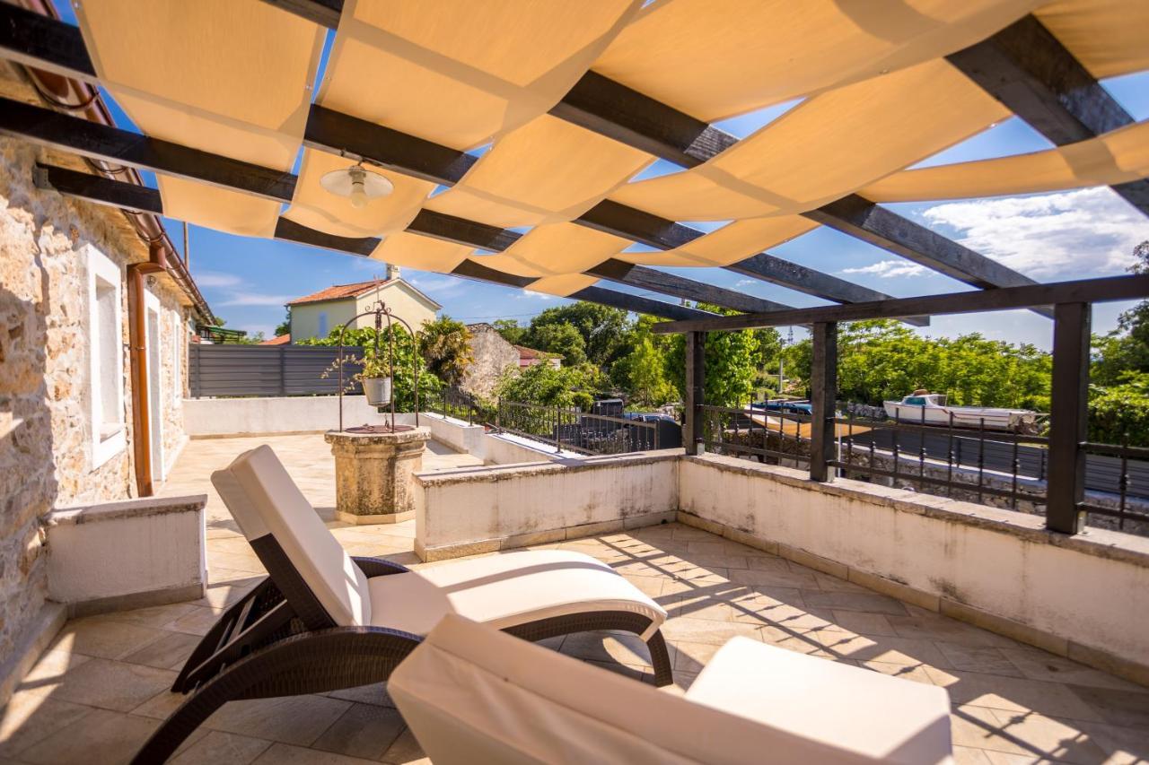 Villa Hrustika - Heated Pool, Jacuzzi & Sauna Gabonjin Dış mekan fotoğraf