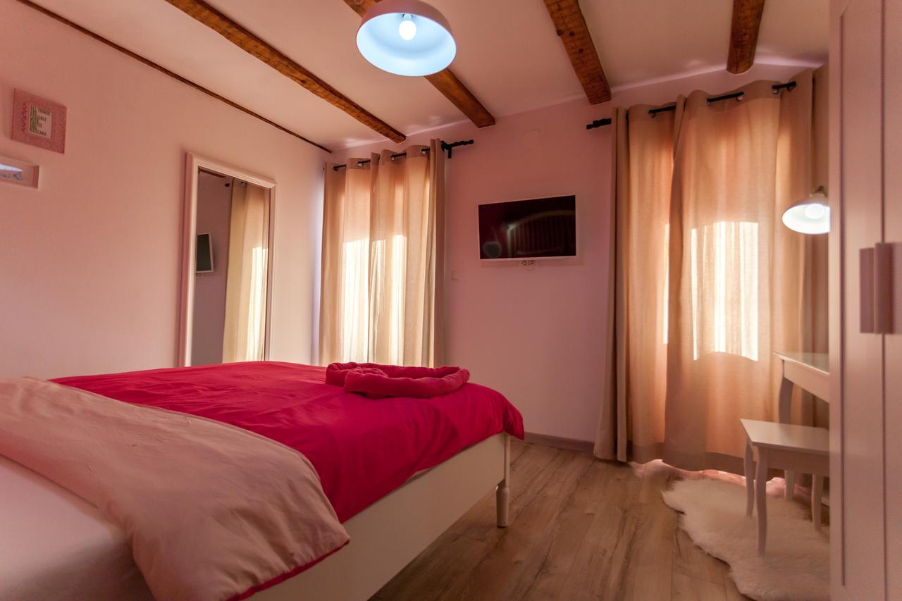 Villa Hrustika - Heated Pool, Jacuzzi & Sauna Gabonjin Dış mekan fotoğraf