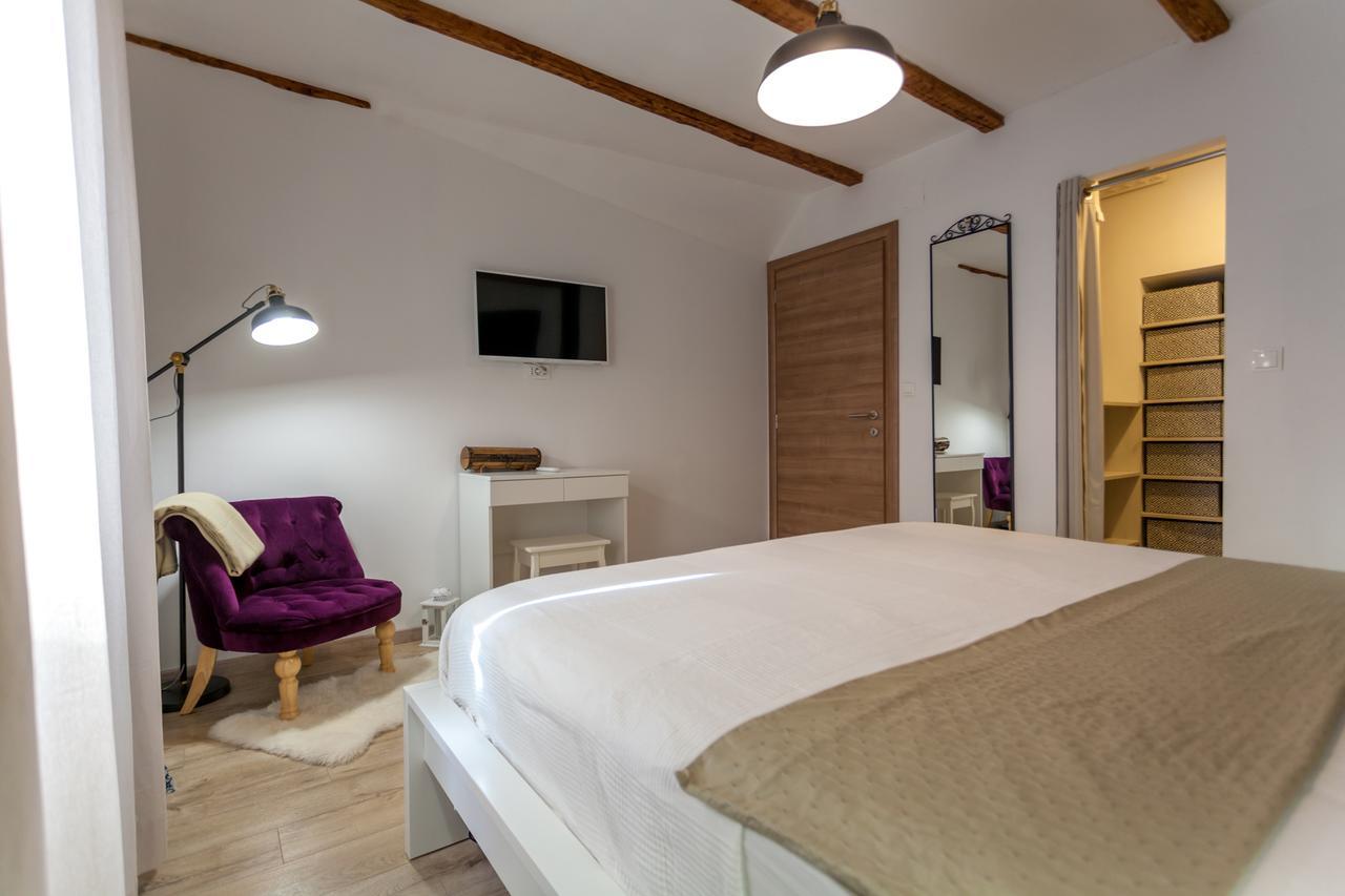 Villa Hrustika - Heated Pool, Jacuzzi & Sauna Gabonjin Dış mekan fotoğraf